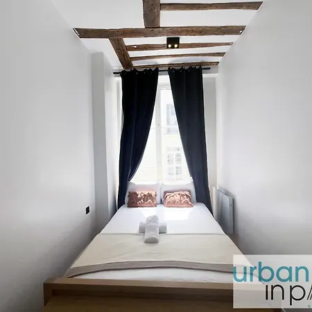 Urban Flat 108 - Stunning 4 Bdr Flat In * Parigi