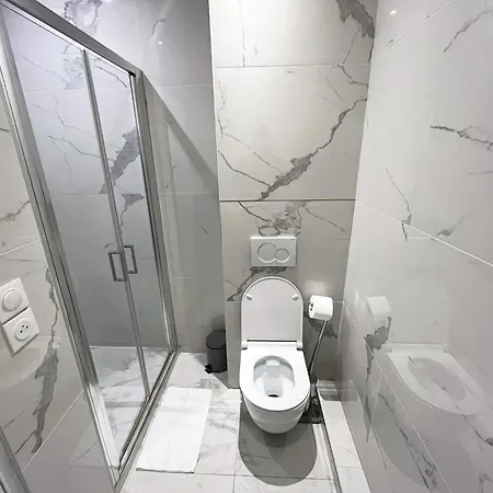 Urban Flat 108 - Stunning 4 Bdr Flat In Appartamento